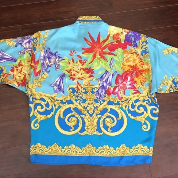 Gianni Versace Silk Shirt - Picture 8 of 9
